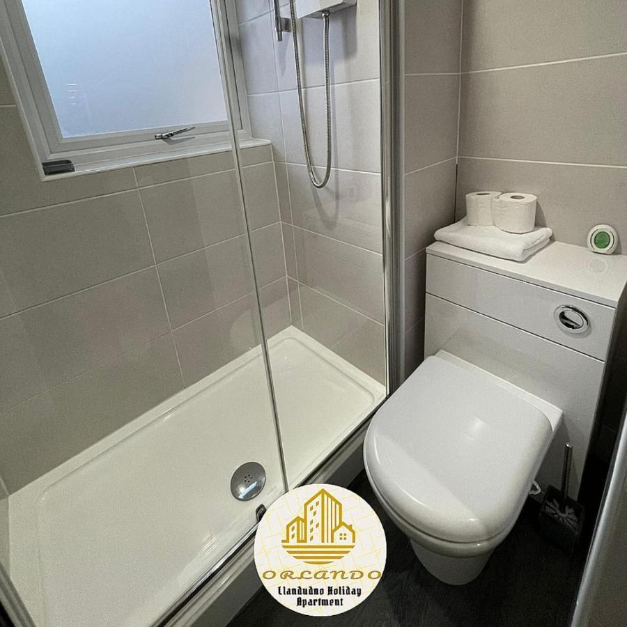 חלנדודנו Orlando Llandundo Apartment מראה חיצוני תמונה