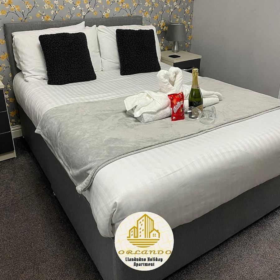חלנדודנו Orlando Llandundo Apartment מראה חיצוני תמונה