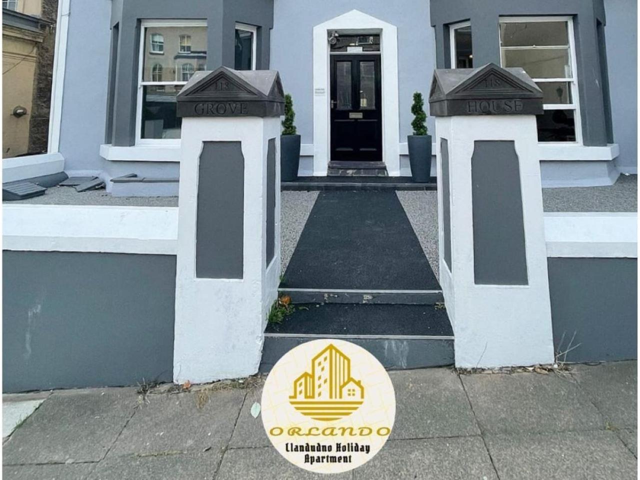 חלנדודנו Orlando Llandundo Apartment מראה חיצוני תמונה